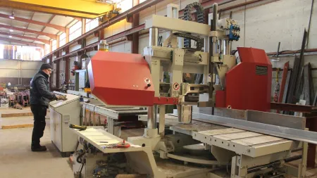 VMC Metalservice rust zich uit met een bandzaagmachine van Behringer